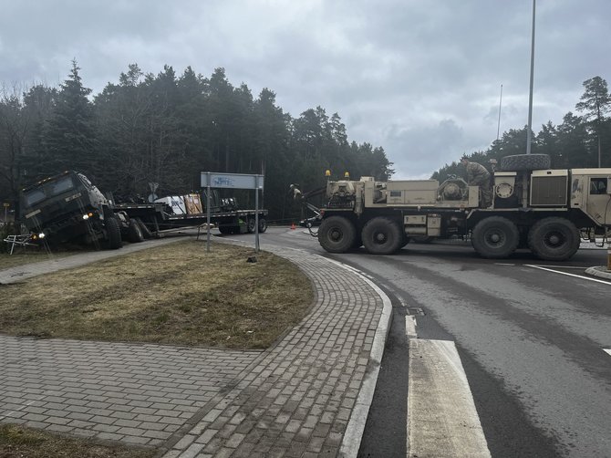 15min skaitytojos nuotr./Avarija Nemenčinėje šeštadienį