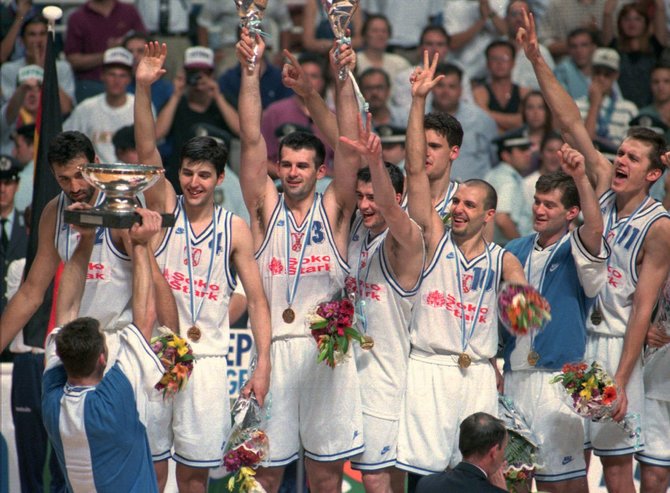 „Scanpix“ nuotr./Lietuvą pranokusi Jugoslavija tapo 1995-ųjų Europos čempione
