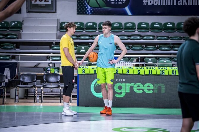 FIBA ChampionsLeague nuotr./Mindaugas Kuzminskas ir Marekas Blaževičius