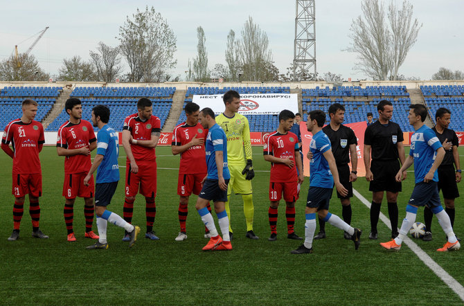 „Scanpix“ nuotr./Tadžikistano futbolo supertaurės rungtynės vyko už uždarų durų