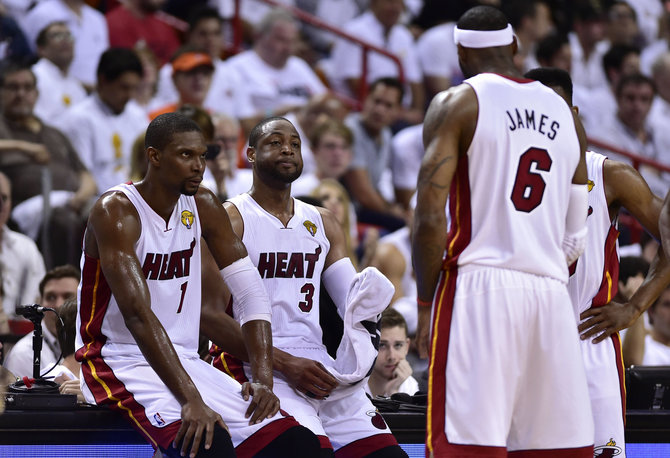 „Scanpix“ nuotr./Chrisas Boshas, Dwyane'as Wade'as, LeBronas Jamesas