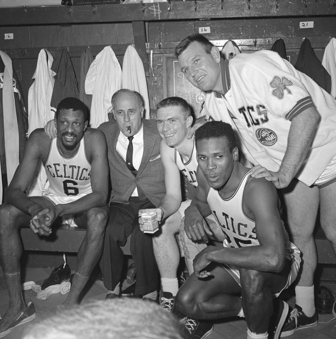 „Scanpix“ nuotr./„Celtics“ krepšininkai 1964 metais