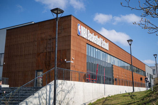 Adomo Kačerausko nuotr./NBA krepšinio mokyklos atidarymas Vilniuje