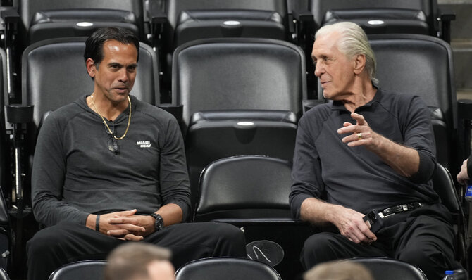 „Scanpix“/AP nuotr./Erikas Spoelstra ir Patas Riley