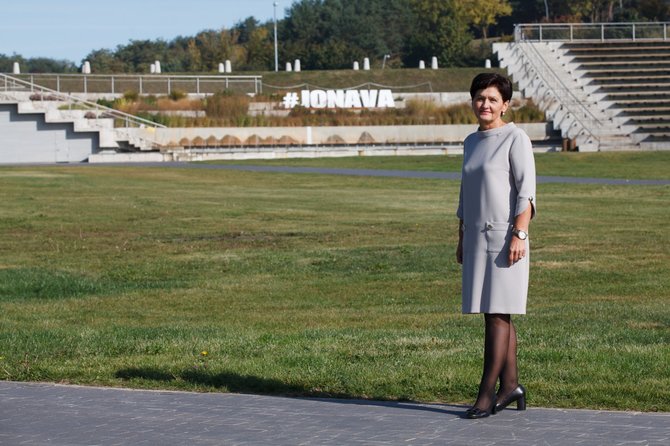 Audriaus Reipos nuotr. /Jonavos rajono savivaldybės civilinės metrikacijos skyriaus vedėja Valė Baltonienė