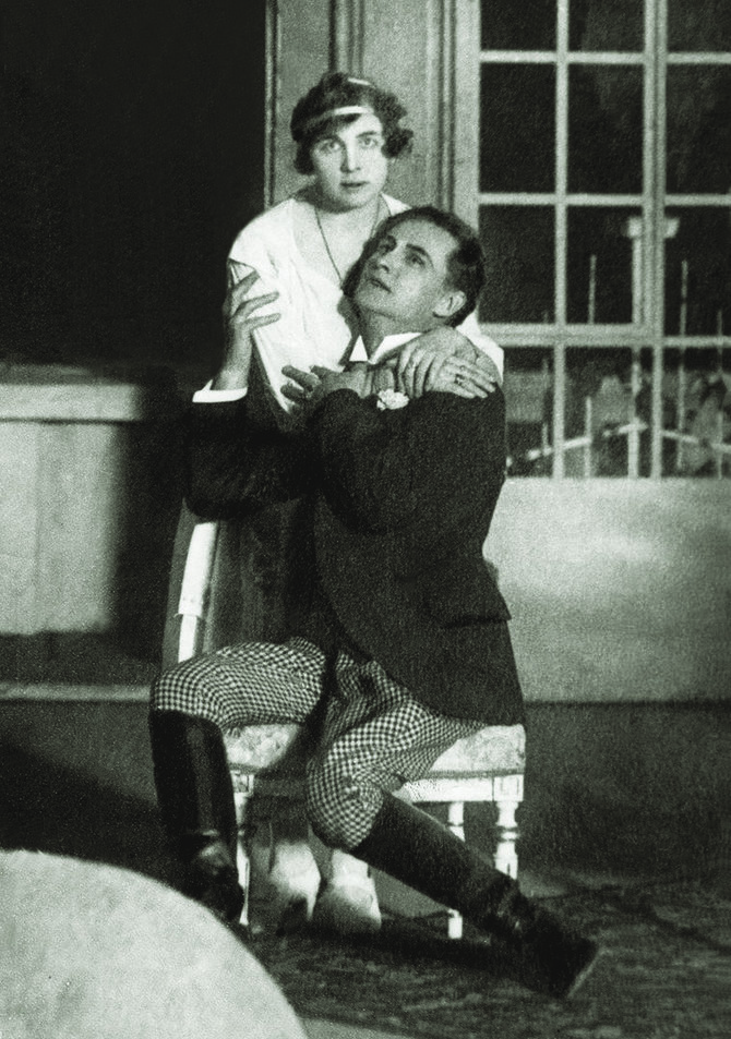 TMKM fondų nuotr./Adelė Galaunienė ir Kipras Petrauskas, „Traviata“, 1920