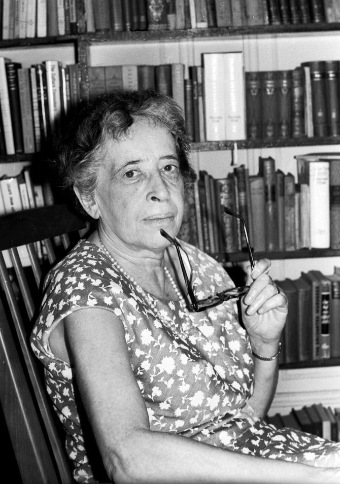 Vida Press nuotr./Hannah Arendt. Ją nufotografavo Fredas Steinas, kuris iš nacių Vokietijos emigravo į Prancūziją, o tada į JAV