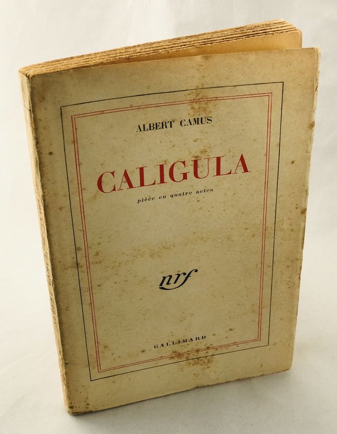 Senojo teatro nuotr./A.Camus drama „Kaligula“ pirmą kartą publikuota 1944 metų gegužę „Editions Gallimard“ leidykloje