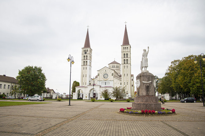 Ernestos Čičiurkaitės / 15min nuotr./Rietavo Šv. arkangelo Mykolo bažnyčia