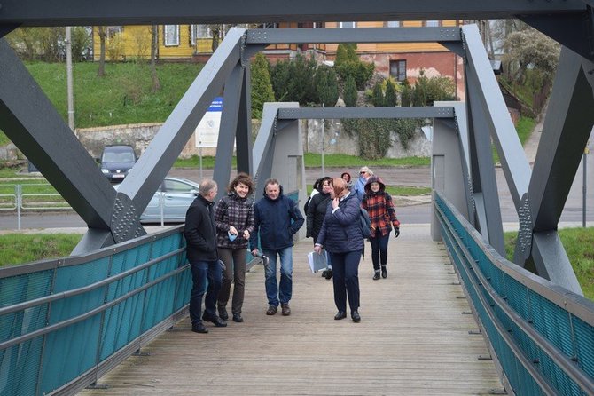 „Kėdainių mugės“ nuotr./Literatūriniai Kėdainiai – tai ne tik ekskursija, bet ir pokalbis apie knygas, jų autorius, apie požiūrį į istorinius ir kultūrinius įvykius