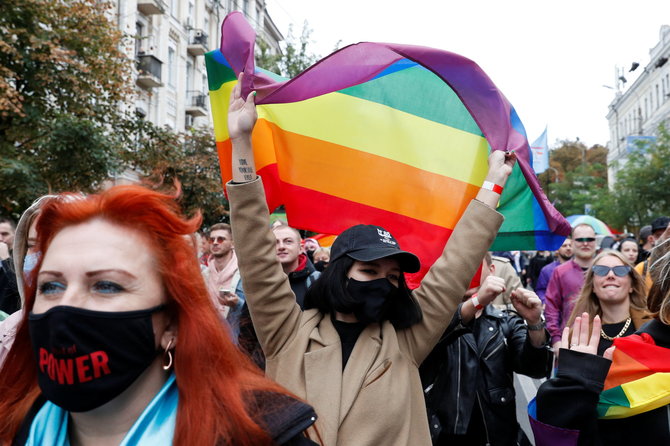 „Reuters“/„Scanpix“ nuotr./LGBT palaikymo eitynės Kijeve