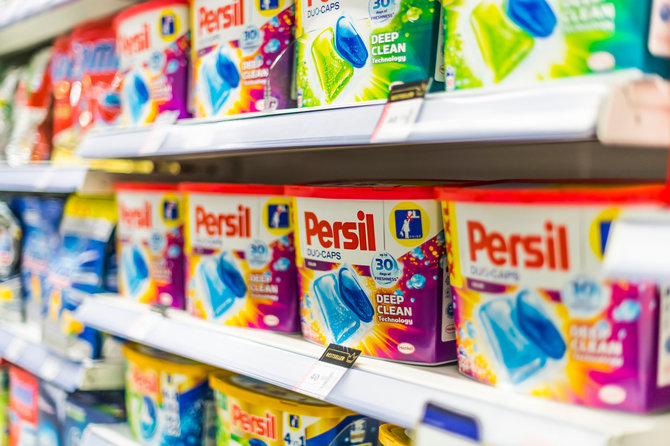 123RF.com nuotr./„Persil“ yra vienas iš žymiausių „Henkel“ prekės ženklų