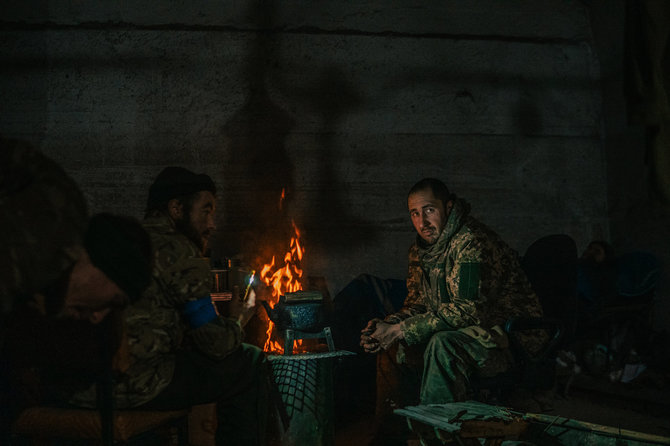 Dmytro Kozackio nuotr./„Azov“ pulko kovotojo nuotraukose užfiksuotos dienos „Azovstal“ gamykloje