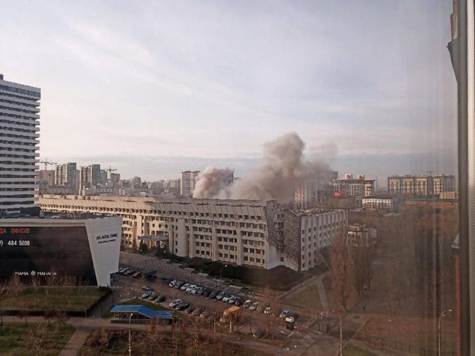 KNU nuotr./Kyjivo nacionalinis universitetas po atakos