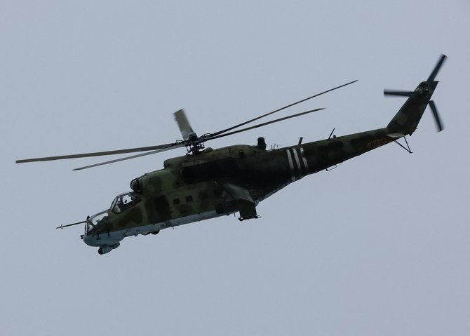 „Reuters“/„Scanpix“ nuotr./Sraigtasparnis „Mi-24“