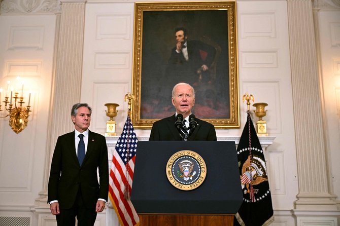 AFP-Scanpix nuotr./ JAV valstybės sekretorius Antony Blinkenas ir JAV prezidentas Joe Bidenas