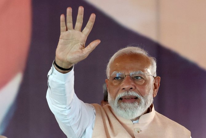 Indijos ministras pirmininkas Modi dalyvauja rinkimų mitinge Meerute. / Anushree Fadnavis / REUTERS