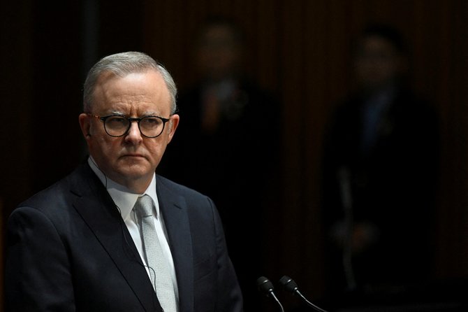 Australijos Ministras Pirmininkas Anthony Albanese kalba Canberroje. / Lukas Coch / via REUTERS