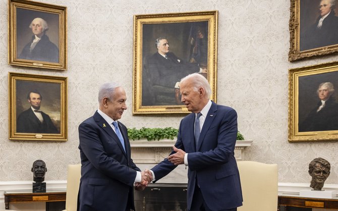 Bidenas susitinka su Izraelio Netanyahu Ovaliajame kabinete. / Samuel Corum/POOL / ZUMAPRESS.com