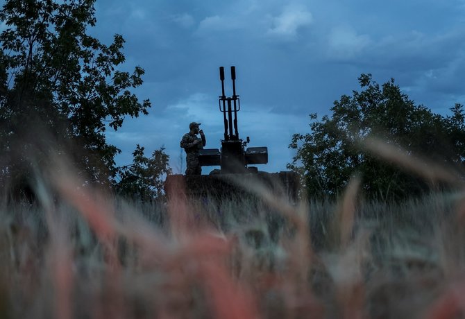 „Reuters“/„Scanpix“/Karas Ukrainoje