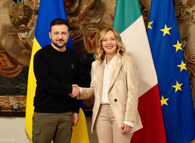 Ukrainos prezidentas Volodymyras Zelenskis susitiko su Italijos ministre pirmininke Giorgia Meloni / Chigi Palace Press Office/Filipp / ZUMAPRESS.com