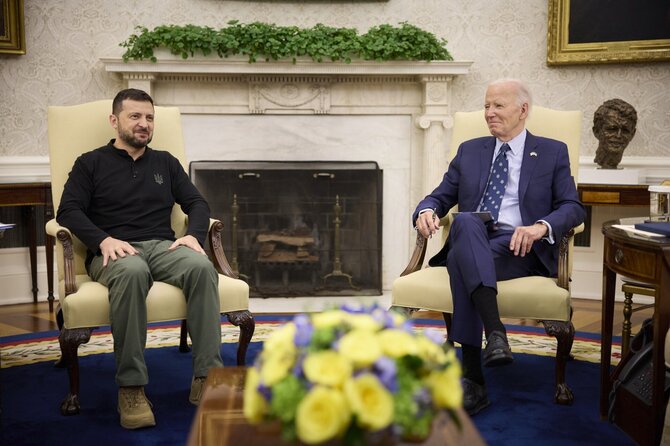 Ukrainos prezidentas Volodymyras Zelenskis ir jo kolega iš JAV Joe Bidenas / Presidential Office of Ukraine / picture alliance / SvenSimon-ThePresidentialOfficeU