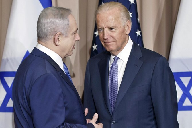  J. Bidenas kalbasi su B. Netanyahu / Michel Euler / AP