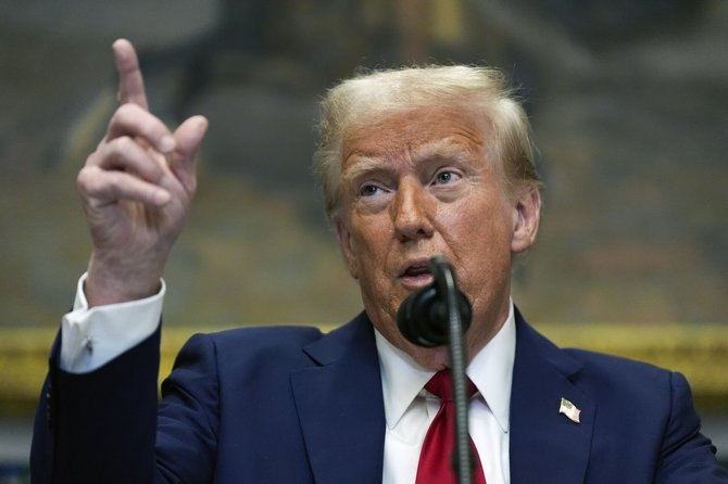 JAV Prezidentas Donaldas Trumpas / Julia Demaree Nikhinson / AP