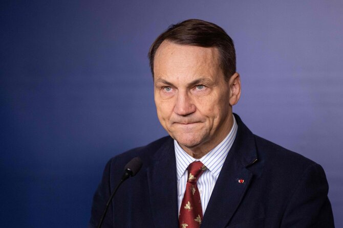 Radoslawas Sikorskis / WOJTEK RADWANSKI / AFP