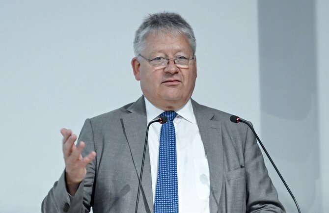 Bruno Kahlis / Britta Pedersen / dpa/picture-alliance
