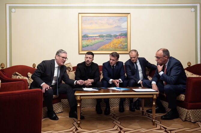 V. Zelenskis ir „Norinčiųjų koalicijos“ lyderiai /  / The Presidential Office of Ukraine via Capital Pictures