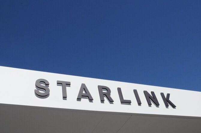 „Starlink“ / Wolf von Dewitz / dpa/picture-alliance