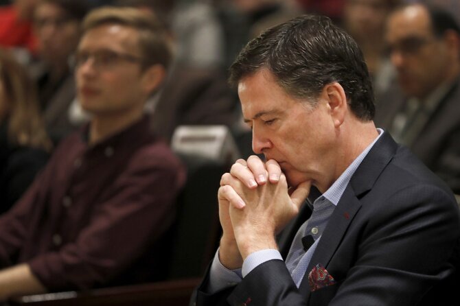 J. Comey / / AP