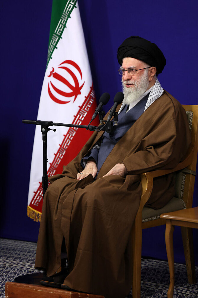 Ajatola Ali Khamenei / Iranian Supreme Leader'S Office / ZUMAPRESS.com