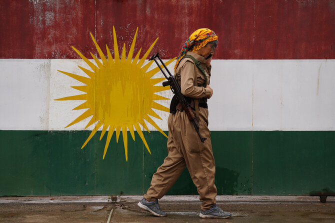 Kurdų kovotojas / Ismael Adnan / ZUMAPRESS.com