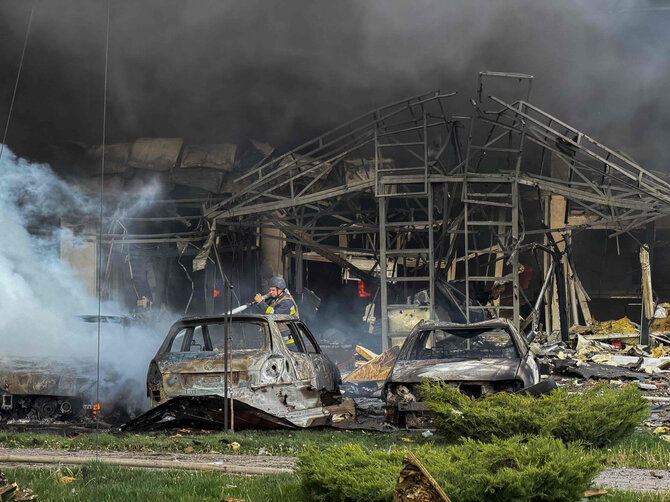 DARYA NAZAROVA / AFP