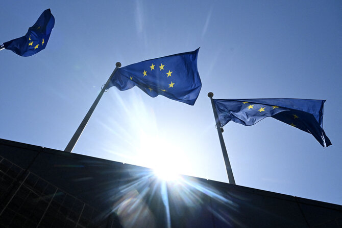 AFP/ „Scanpix“/Europos Sąjungos vėliavos