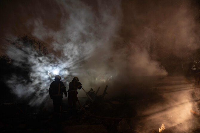 Gelbėtojai / GENYA SAVILOV / AFP