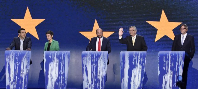 „Scanpix“ nuotr./Debatų dalyviai Alexis Tsipras, Ska Keller, Martinas Schulzas, Jeanas-Claude'as Junckeras, Guy Verhofstadtas