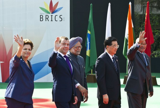 AFP/„Scanpix“ nuotr./BRICS šalių lyderiai