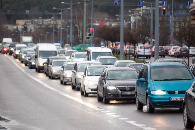 Irmanto Gelūno/15min.lt nuotr./Spūstys Vilniaus gatvėse