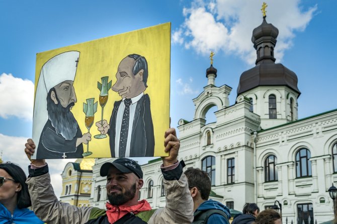 ZUMAPRESS / Scanpix nuotr./Su Maskva susijusi Ukrainos ortodoksų bažnyčia