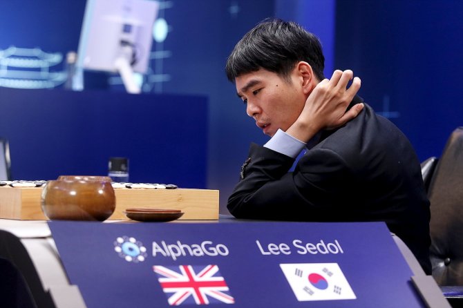 „Reuters“/„Scanpix“ nuotr./„AlphaGo“ prieš Lee Se-dolį