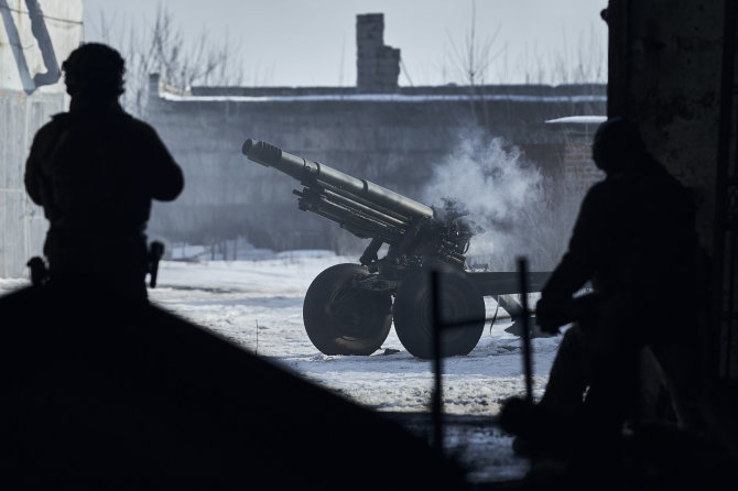 AP/Scanpix/Ukrainian soldiers near Avdijivka