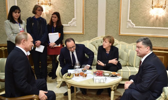 AFP/„Scanpix“ nuotr./Derybos Minske