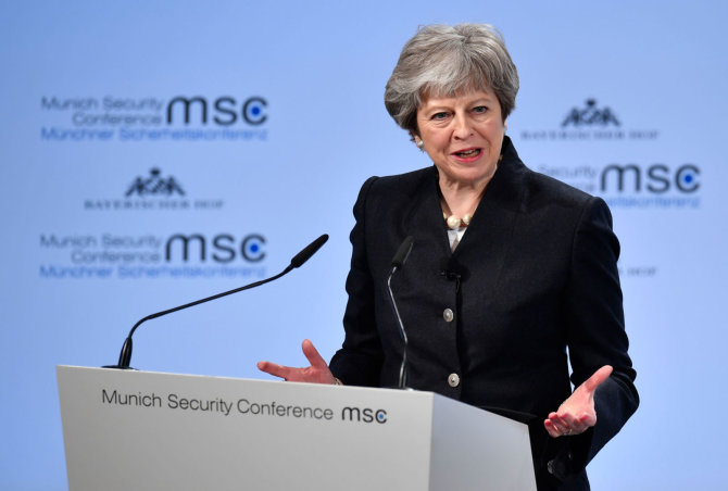 AFP/„Scanpix“ nuotr./Theresa May