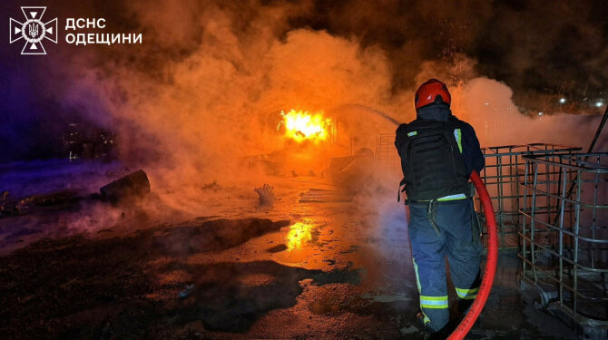 STATE EMERGENCY SERVICE OF UKRAI / via REUTERS