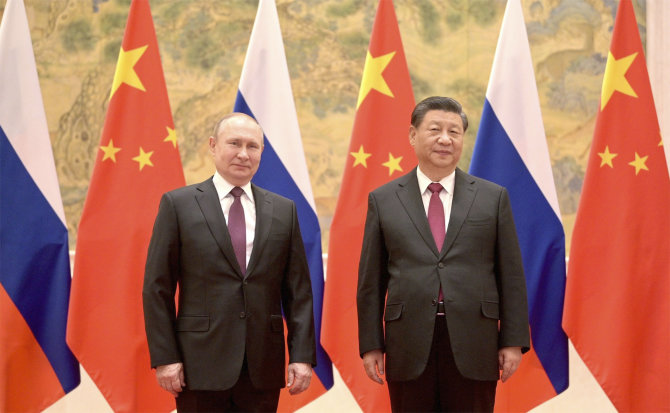 ZUMAPRESS / Scanpix nuotr./V.Putinas Pekino žiemos olimpiados atidaryme su Kinijos prezidentu Xi Jinpingu