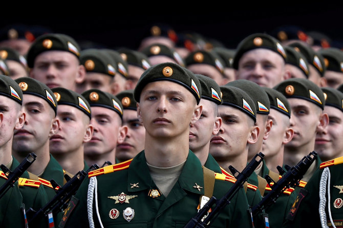 „Reuters“/„Scanpix“/Rusijos kariai