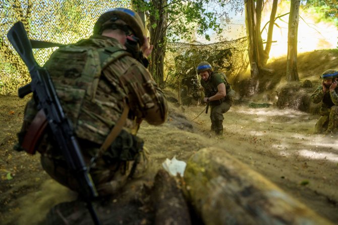 „AP“/„Scanpix“/Karas Ukrainoje